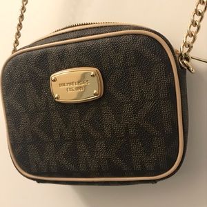 Michael Kors mini jet set crossbody - NEW